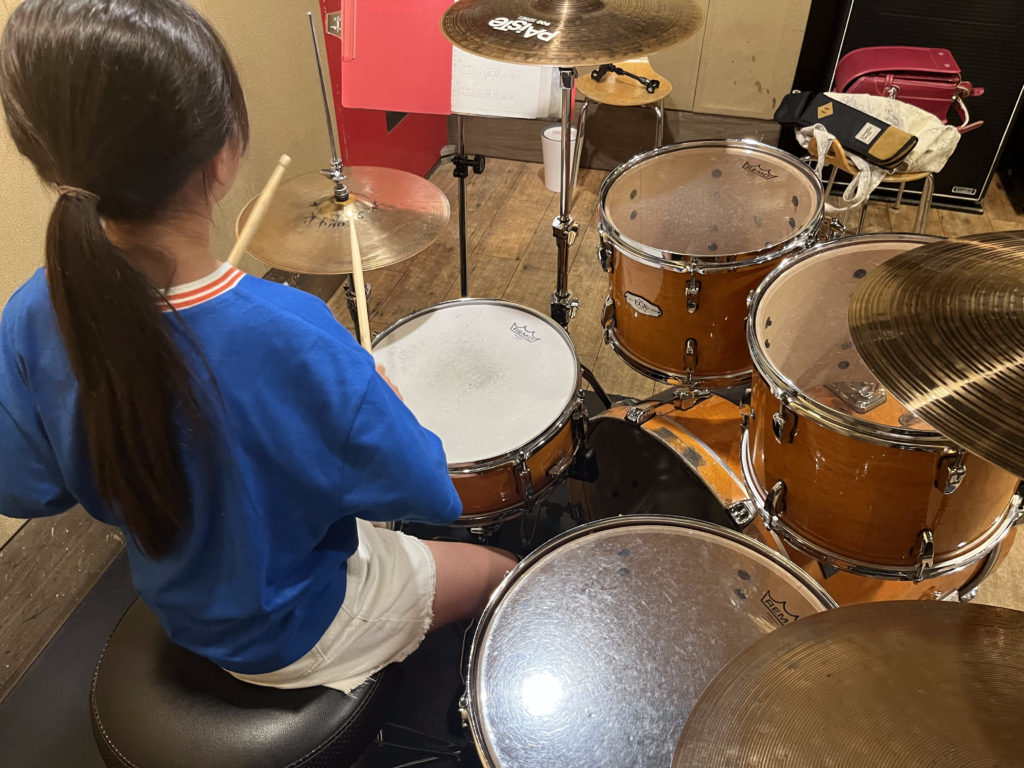 女の子のレッスンの様子