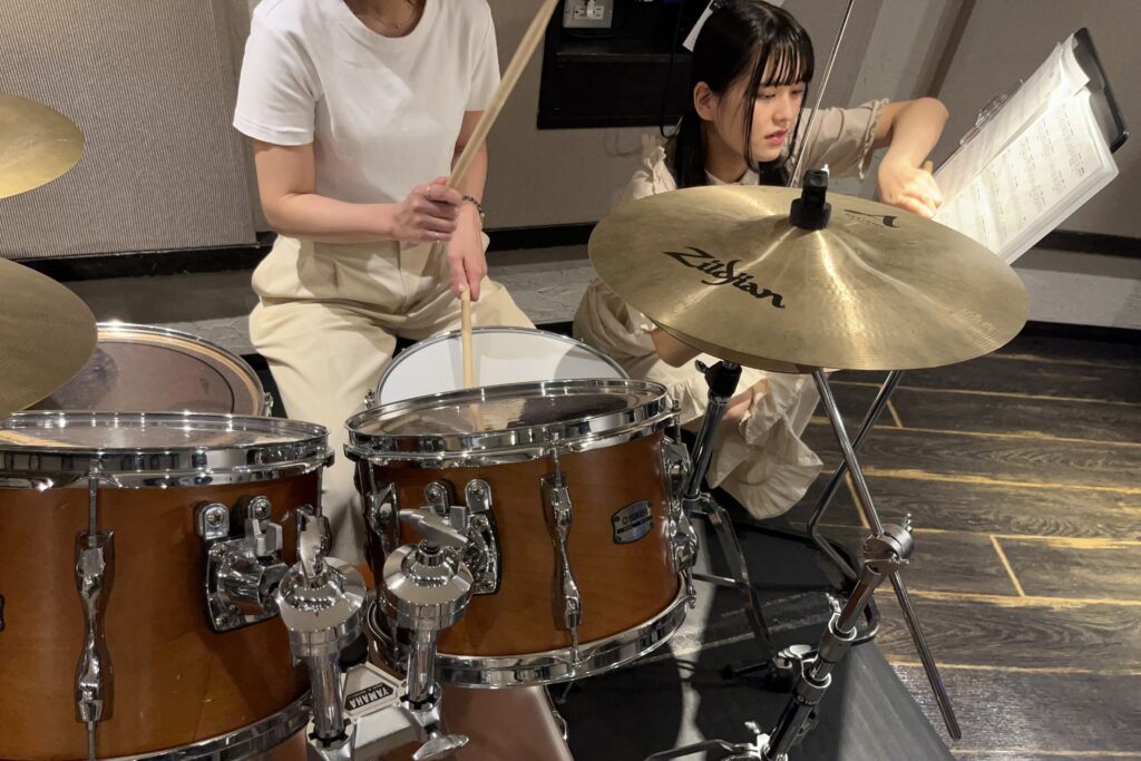 大船ドラムレッスンの様子