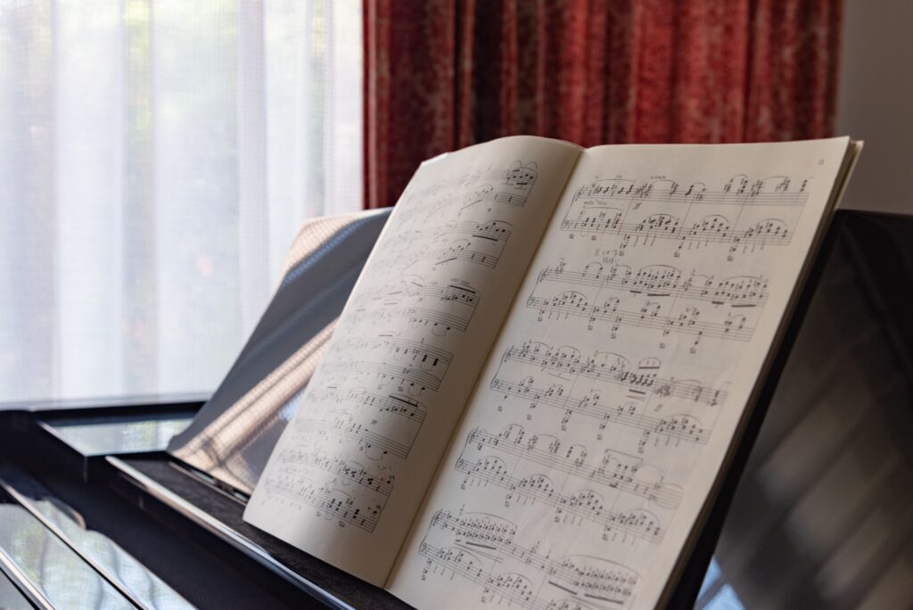 ピアノ教室の仮画像